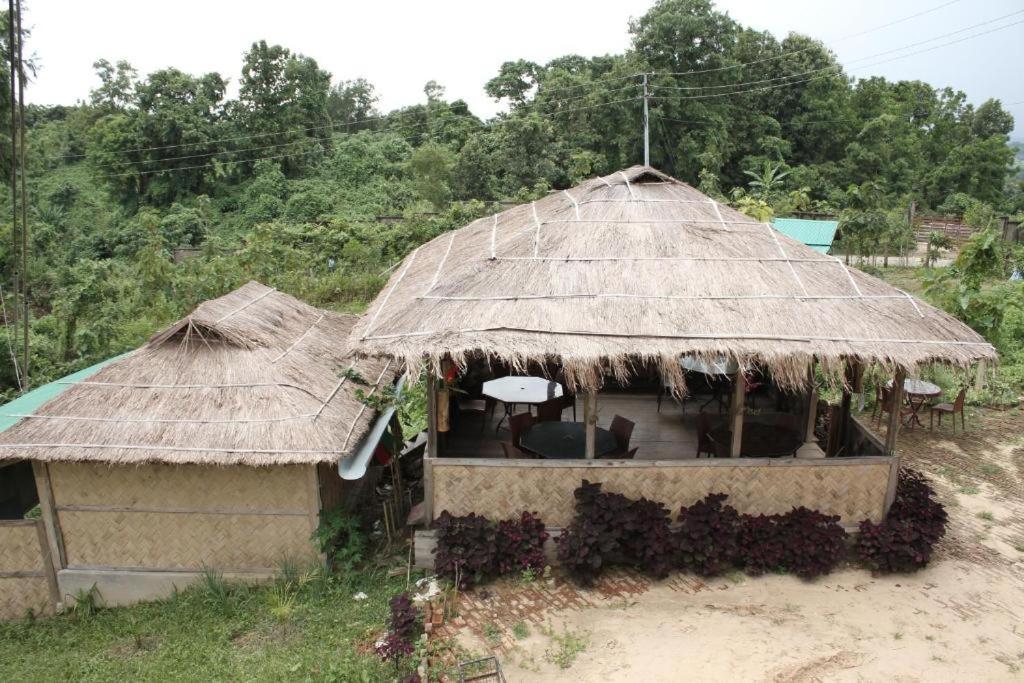 Fanush Resort Bandarban ภายนอก รูปภาพ